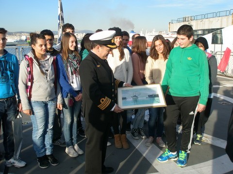 Μαθητές του 4ου Γυμνασίου Χαλκίδας σε πλοία του Πολεμικού Ναυτικού