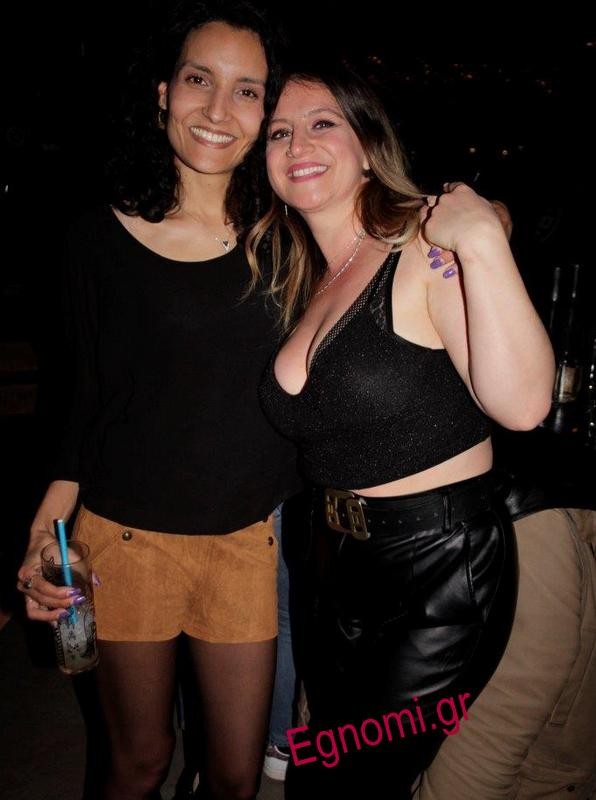 Όμορφη παρέα με άρωμα Γαλλίας...