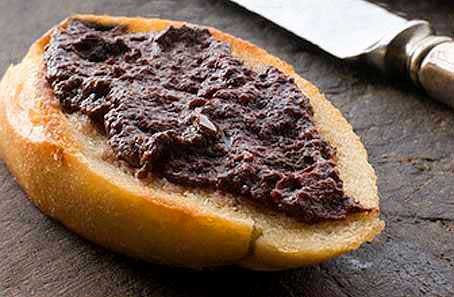 Φτιάξτε μόνοι σας πάστα ελιάς