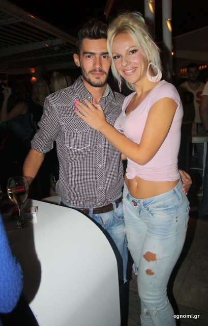 Κουκλάρα η φίλη