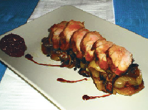 Χοιρινό φιλέτο με κρεμμύδια