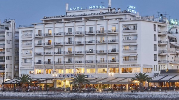 LUCY ΧΑΛΚΙΔΑ: Η ωραιότερη θέα στον Εύριπο!