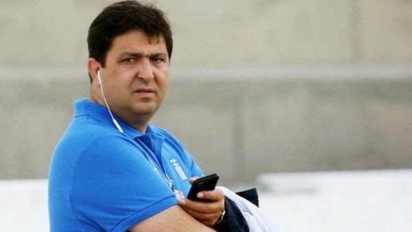 Σήμερα η στέψη στο Παρίσι και τα ...προγνωστικά του Παπακωνσταντίνου