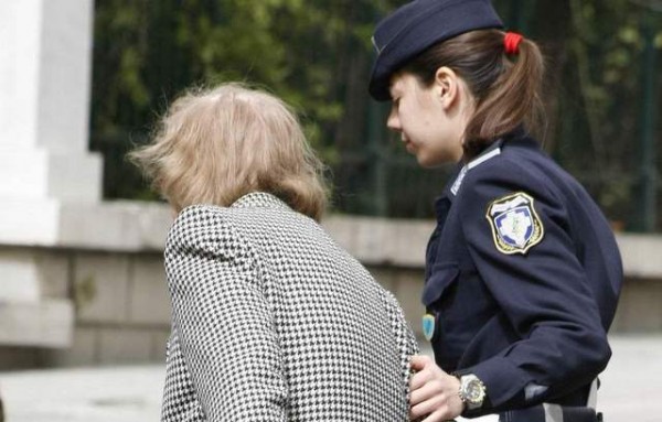 ΧΑΛΚΙΔΑ: Έπιασαν μία γυναίκα για πλαστογραφία πιστοποιητικού