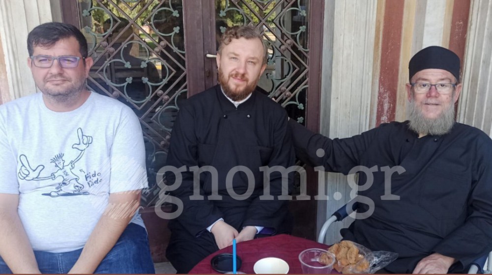 ΧΑΛΚΙΔΑ: Ο Αρχιδιάκονος του Χαλκιδέου Μητροπολίτη Θεσσαλονίκης Φιλόθεου στο ναό του Αγίου Νικολάου