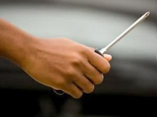 Μαθητής απείλησε καθηγητή με κατσαβίδι