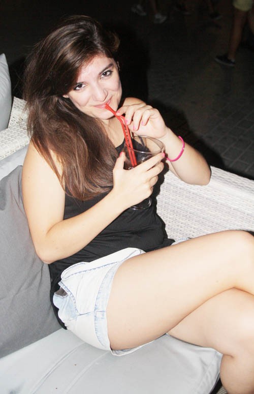 Φεύγει για Ρόδο