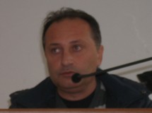 Aπεργία στην INTEPKEM και μπουρλότο