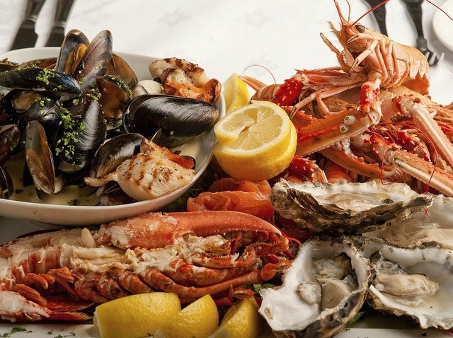 ΚΑΘΑΡΑ ΔΕΥΤΕΡΑ ΧΑΛΚΙΔΑ: Οι καλύτερες προτάσεις για φαγητό