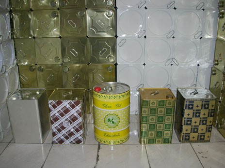 «Ποντικοί» σε αποθήκη τροφίμων στα Λέπουρα