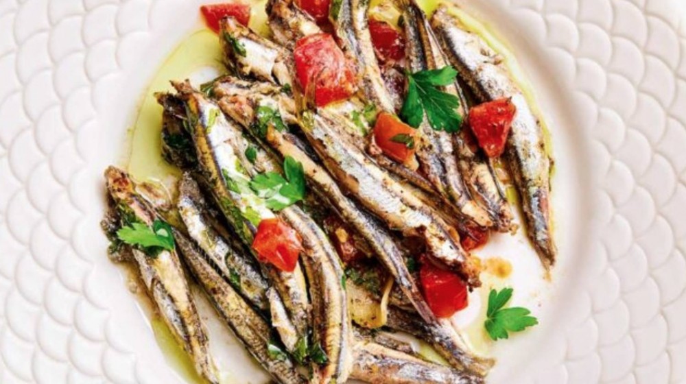 Γαύρος ψητός με ντοματίνια