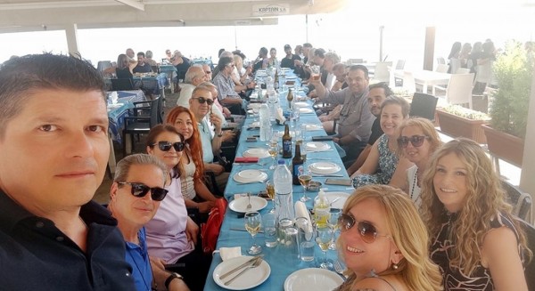 2ο ΕΠΑΛ ΧΑΛΚΙΔΑΣ: Η τελευταία συνεδρίαση του Συλλόγου Διδασκόντων έγινε σε ουζερί