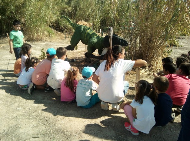 Μαθητές από τη Χαλκίδα στην εποχή των Δεινοσαύρων