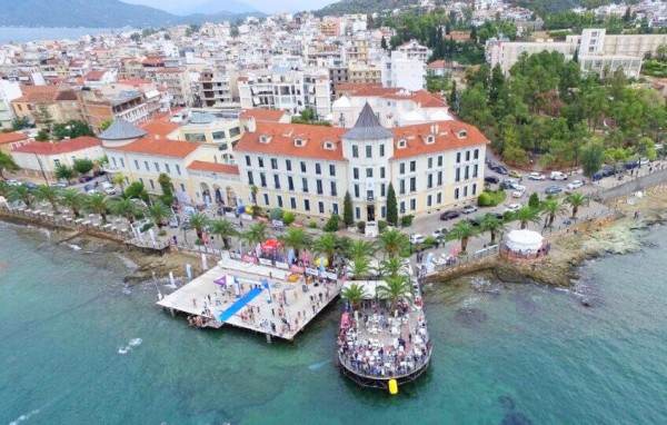 ΑΙΔΗΨΟΣ: Ιδανική μόνο για την τρίτη ηλικία; Οχι βέβαια!