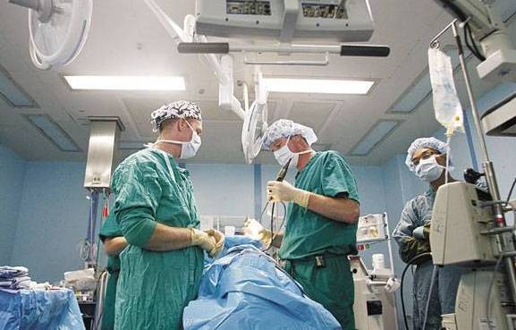 Απειλεί με άμεση διακοπή σύμβασης ιδιωτικές κλινικές ο ΕΟΠΥΥ