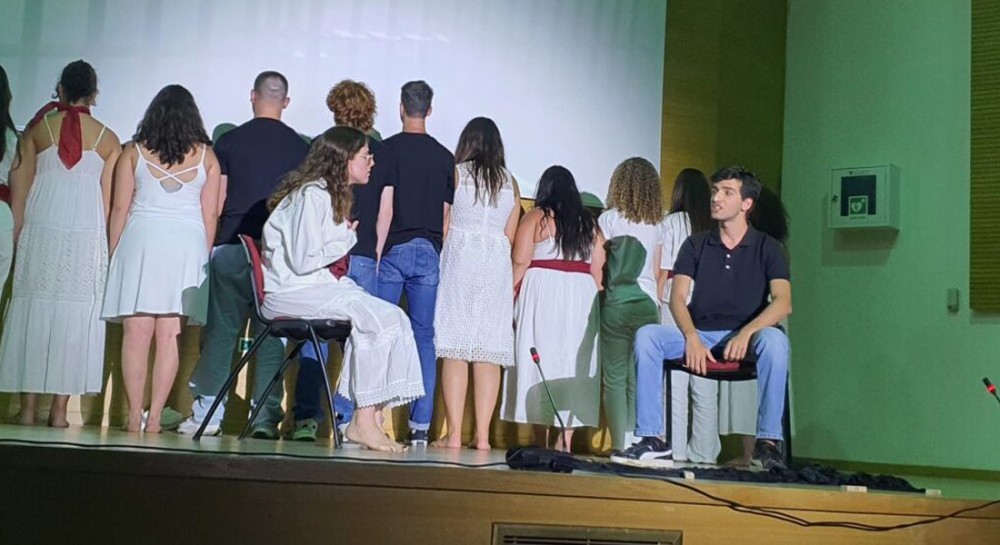 1ο ΛΥΚΕΙΟ ΧΑΛΚΙΔΑΣ: Καθήλωσε το κοινό το μονόπρακτο σχετικά με τις γυναικοκτονίες