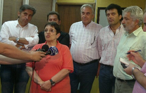 Η Αλέκα στο πλευρό των δασκάλων