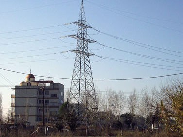 Διώξτε τους πυλώνες του θανάτου!