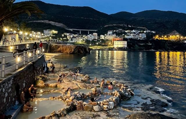 ΛΟΥΤΡΑ ΑΙΔΗΨΟΥ: Ξεκίνησε η λειτουργία της Ιαματικής Πηγής