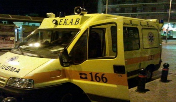 Ακάλυπτες από προσωπικό δύο βάρδιες στο ΕΚΑΒ της Καρύστου