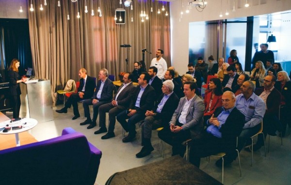 ΕΥΒΟΙΑ: Η ΚΕΔΕ ενισχύει με βιβλία την Δημοτική Βιβλιοθήκη Καθενών