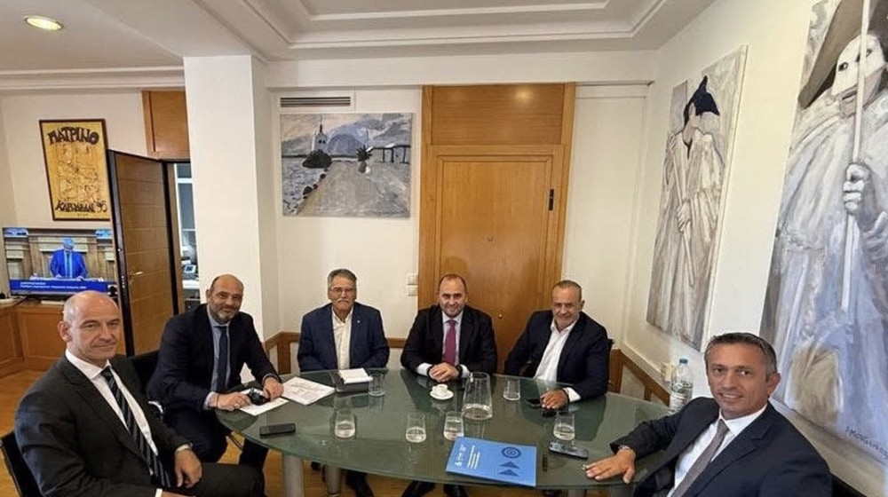 Παρέμβαση βουλευτών για την μουσική στα καταστήματα εστίασης