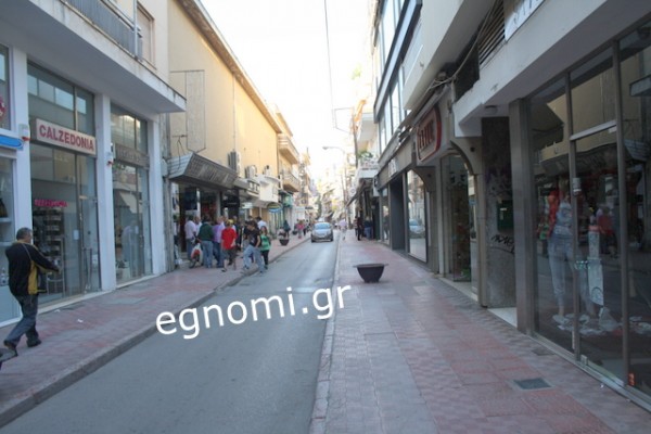 Ολη η λίστα με τα μαγαζιά που κλείνουν από την Τετάρτη