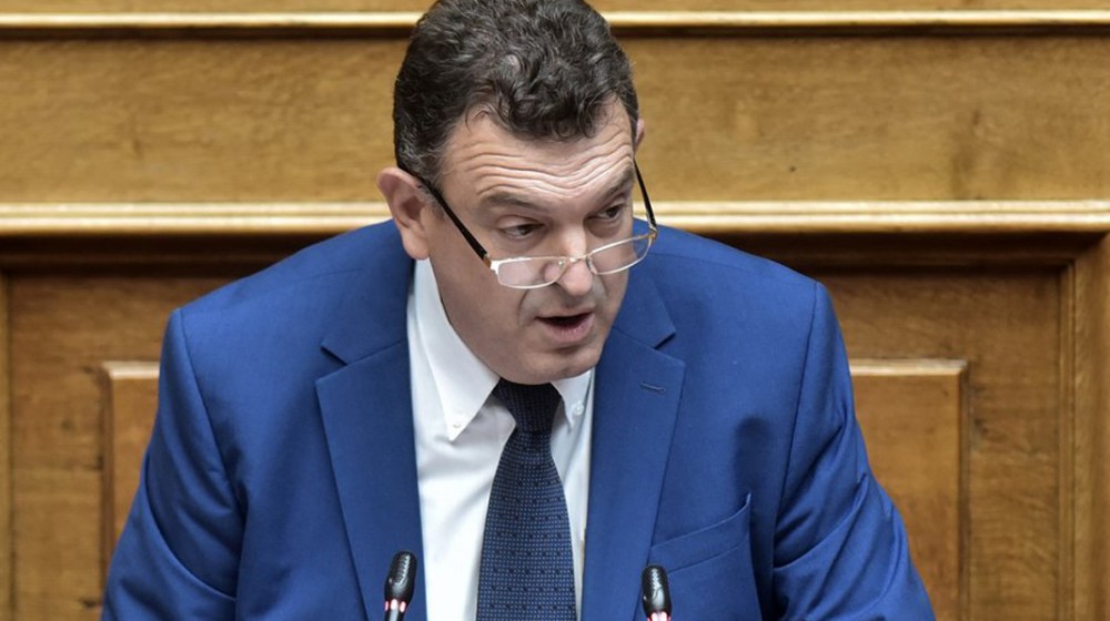 Νίκος Παπαδόπουλος: Συνελήφθη ο βουλευτής της Νίκης - Κατέστρεψε έργα στην Εθνική Πινακοθήκη