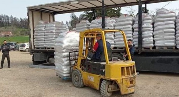 ΒΟΡΕΙΑ ΕΥΒΟΙΑ: Το πρόγραμμα διανομής ζωοτροφών ξεκινά ξανά