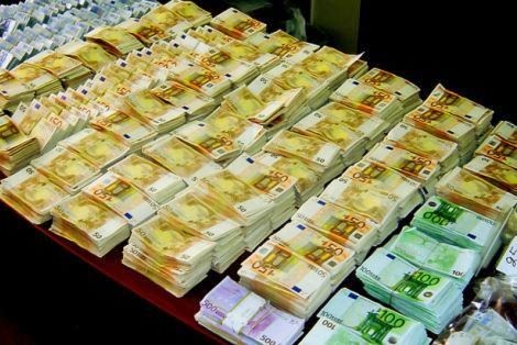 Παρατημένο ΙΧ έκρυβε 500.000 ευρώ!