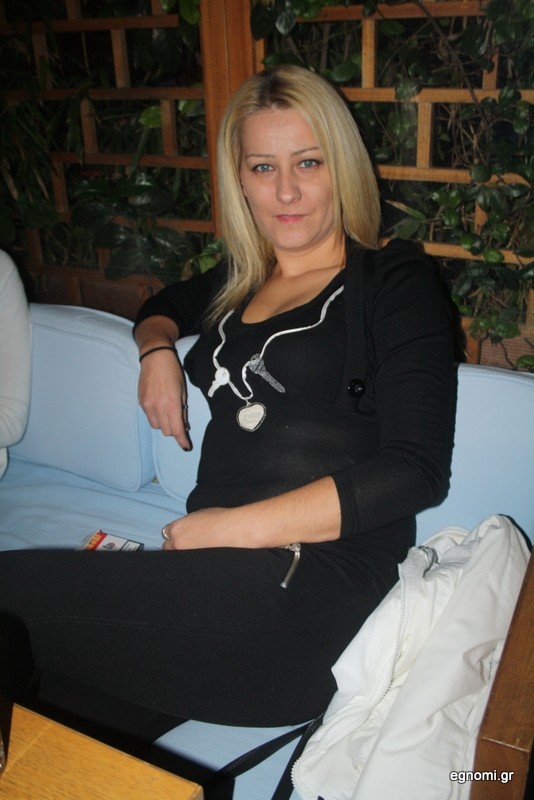 Μπούχτισε απ' τα καλλυντικά