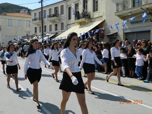 Ειρηνική η παρέλαση για την 25η Μαρτίου και στην Κύμη