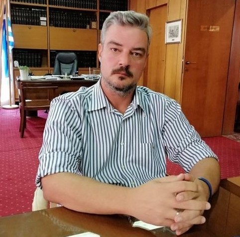 ΝΙΚΟΣ ΜΩΡΟΣ: Αυτά είναι τα θέματα που απαιτούν άμεση λύση για τους επιχειρηματίες της Εύβοιας