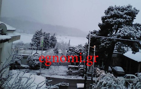 ΕΥΒΟΙΑ: Ξαναχτυπάει ο χιονιάς - Ποια χωριά ντύθηκαν στα λευκά