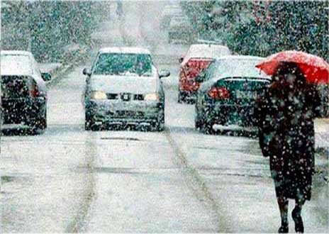 ΕΥΒΟΙΑ: Επεσαν τα πρώτα χιόνια τη Δευτέρα το βράδυ