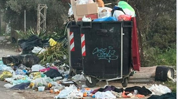 ΔΗΜΟΣ ΧΑΛΚΙΔΕΩΝ: Άθλιες εικόνες με σκουπίδια σε Δροσιά και Άγιο Μηνά