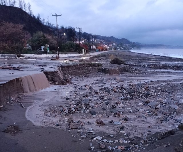 ΒΟΡΕΙΑ ΕΥΒΟΙΑ: Νύχτα τρόμου εξαιτίας της βροχόπτωσης