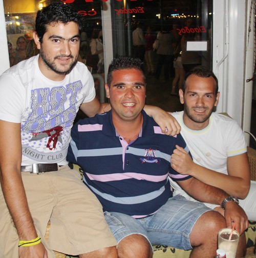 Απόλυτη αντροπαρέα