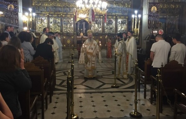 Οι υποψήφιοι των πανελλαδικών πήραν ευλογία και θεία φώτιση