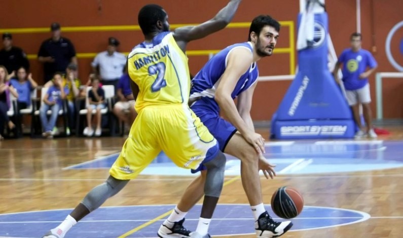 ΛΑΥΡΙΟ-ΚΥΜΗ 75-69: Τα λάθη ...χάλασαν την πρεμιέρα