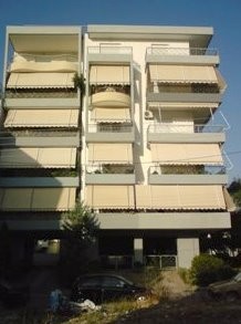 Βουτιά στο κενό για 17χρονη