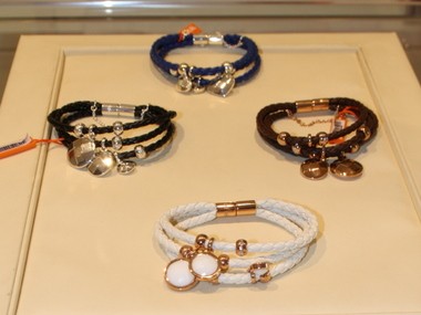 Τα πιο hip βραχιόλια της αγοράς!