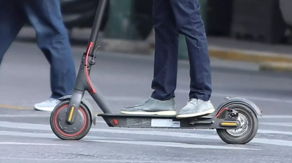 48χρονος σκοτώθηκε με ηλεκτρικό πατίνι!