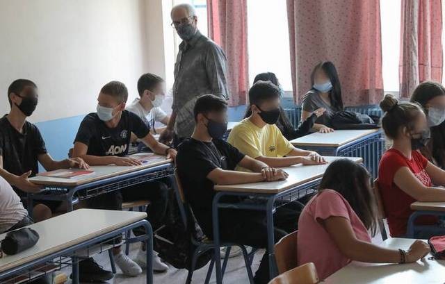 Έτσι θα γίνει η επιστροφή στα θρανία για τους μαθητές γυμνασίων και λυκείων