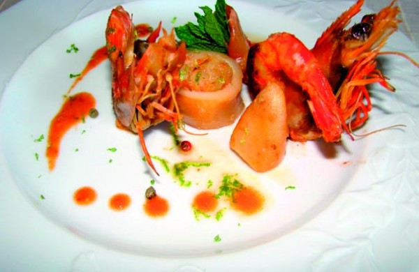 Καλαμάρια γεμιστά με γαρίδες