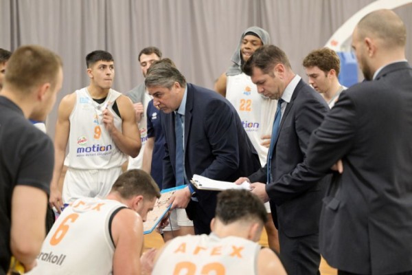 ΑΓΕΧ: Τέλος και ο κόουτς Μιχάλης Κουρής