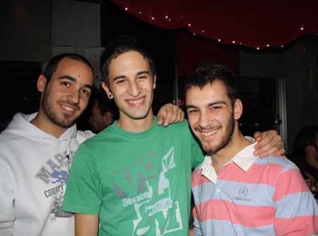 Τα κορίτσια πρέπει να χαλαρώσουν