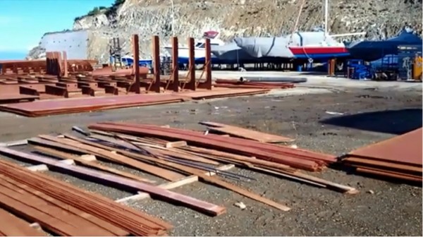 ΝΑΥΠΗΓΕΙΟ ΜΑΝΤΟΥΔΙΟΥ- ΚΑΤΑΓΓΕΛΙΑ: Απολύθηκε εργαζόμενος που βρίσκεται σε αναρρωτική άδεια μετά από εργατικό ατύχημα