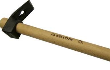 Επίθεση με σκεπάρνι για μία γυναίκα!