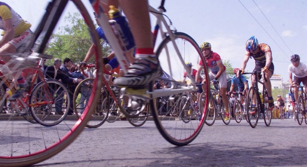 Ποδηλατικός γύρος Χαλκίδας με αθλητές απ' όλη την Ελλάδα